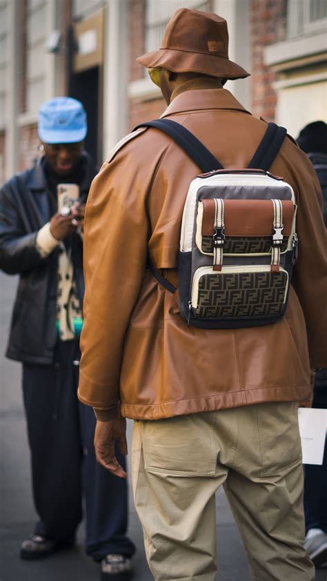 pakistani men's backpacks